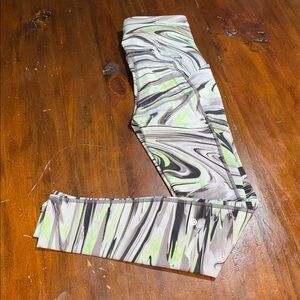 NEW LULULEMON BASE PACE HIGH-RISE TIGHT | LEGGINGS🌸